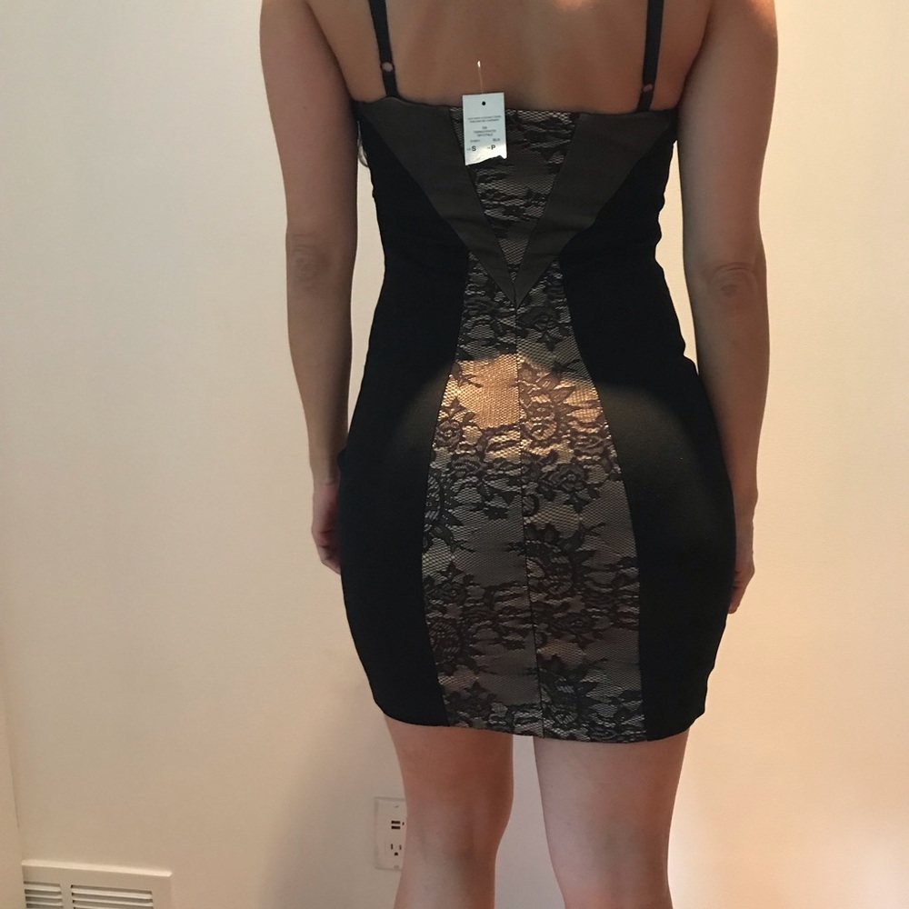 Bebe dress